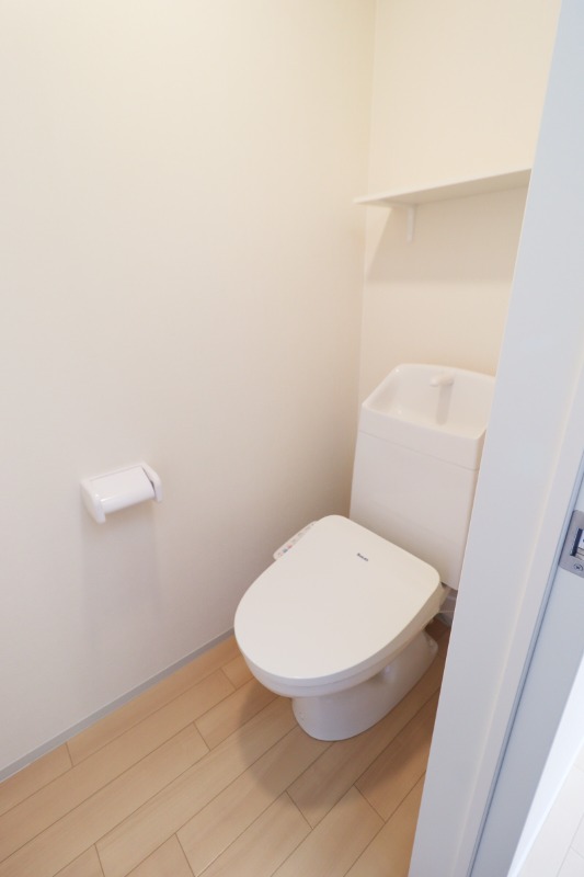 トイレ　図面と現状に相違がある場合には現状を優先