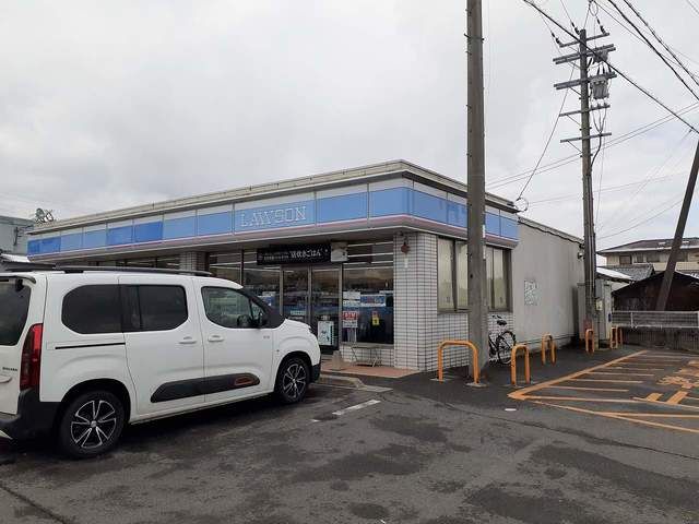 コンビニ　ローソン　甲南市原店（コンビニ）まで80m