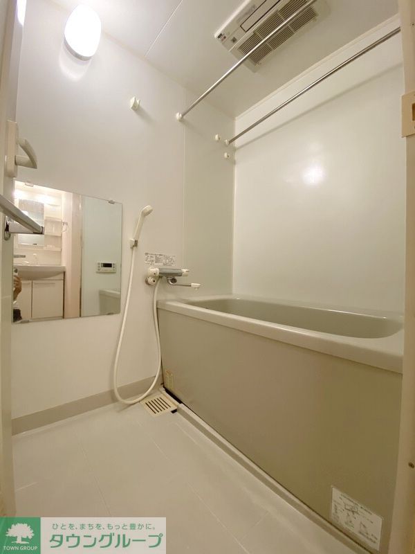 バス・シャワールーム　バス