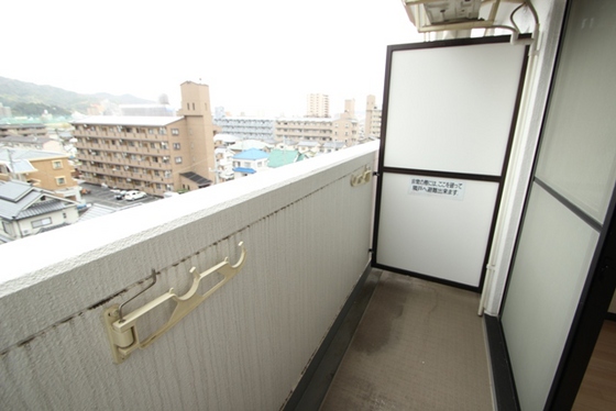 バルコニー　※別部屋の写真です