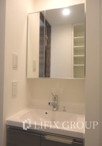 洗面設備　独立洗面台