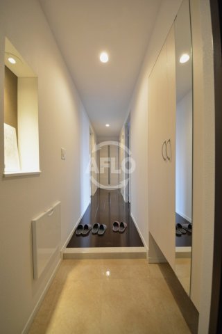 玄関　ナチュール天王寺　玄関