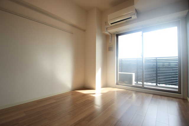 居室・リビング　※別室の参考写真の為、現況優先です。