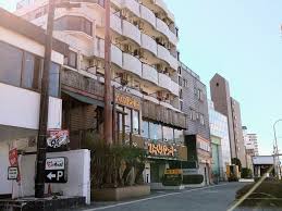 飲食店　びっくりドンキー東六郷店（飲食店）まで219m