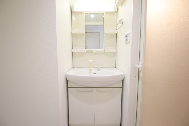洗面設備　※別室の参考写真の為、現況優先です。