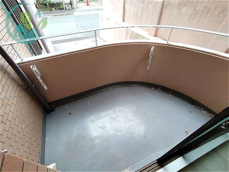 バルコニー　サンパレス21六甲II(J：COM320Mネット無料)