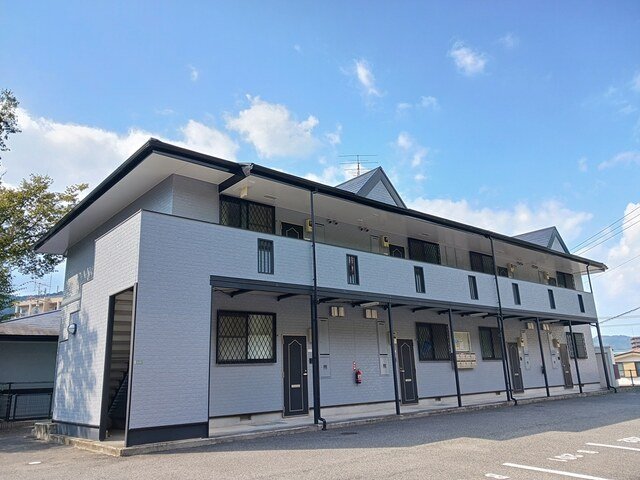 建物外観　落ち着いた雰囲気の外観です