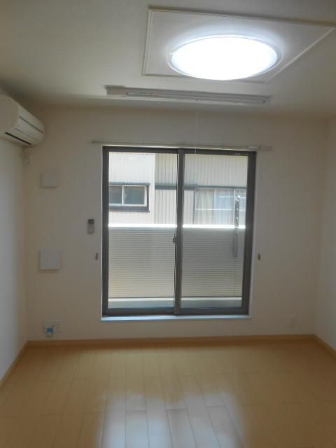 居室・リビング　★お部屋探しはタウンハウジング上大岡店へ★