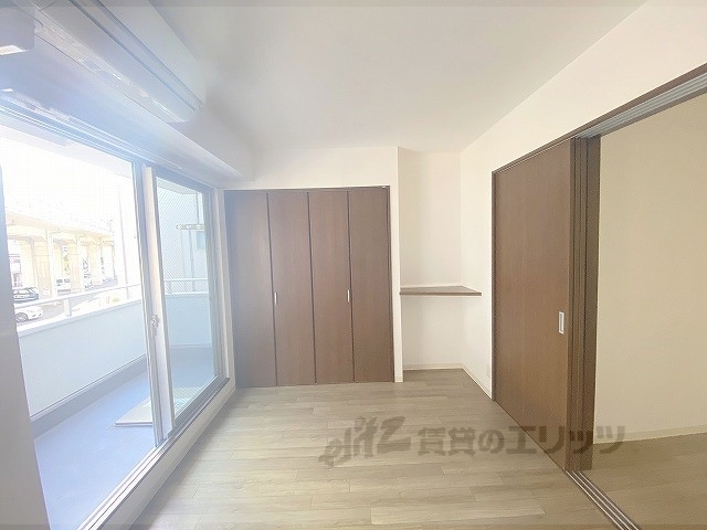 居室・リビング　洋室