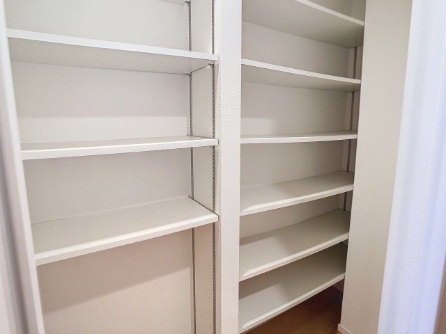 収納　掲載写真は空室の一例です。実際のお部屋と仕様等が異なる場合、