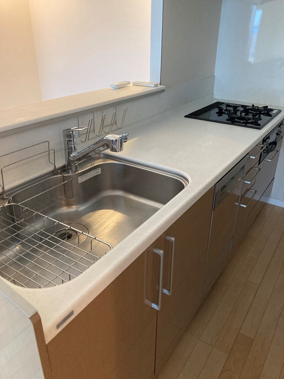 キッチン　キッチンでお料理をお楽しみください