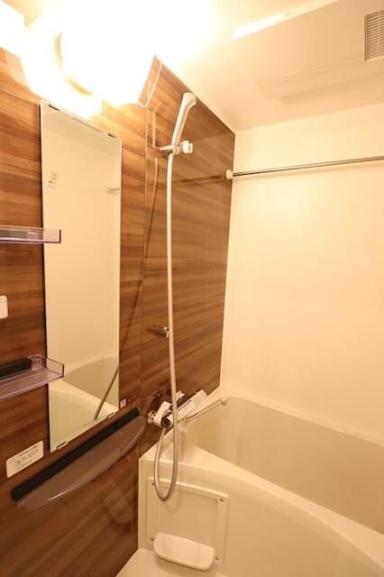 バス・シャワールーム　別部屋参考写真