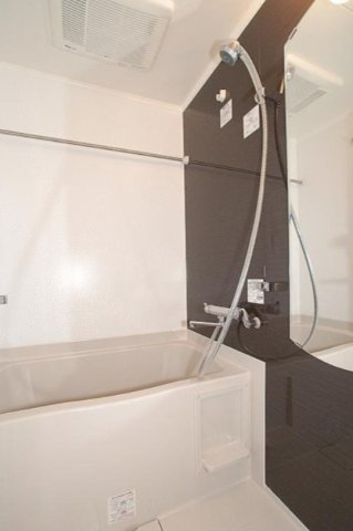 バス・シャワールーム　風呂