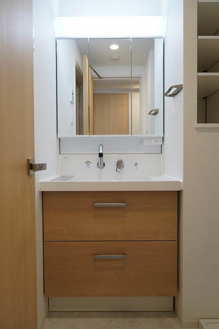 洗面設備　洗面所