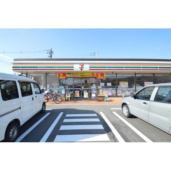 コンビニ　セブンイレブン広島可部２丁目店（コンビニ）まで638m