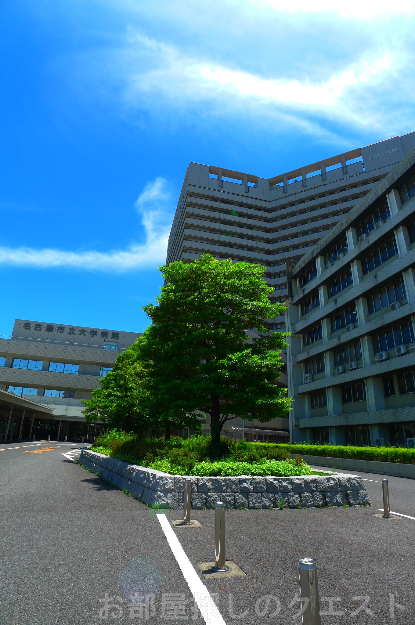 病院　名古屋市立大学病院（病院）まで276m