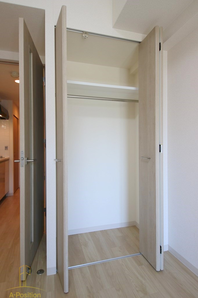 収納　プレサンス松屋町駅前