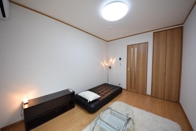 その他部屋・スペース　2面採光のお部屋です