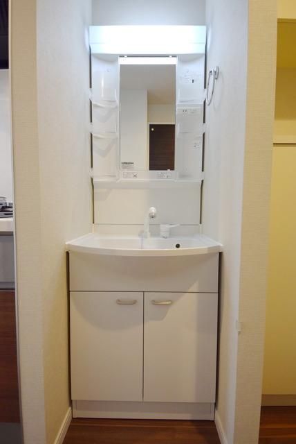 洗面設備　独立洗面台