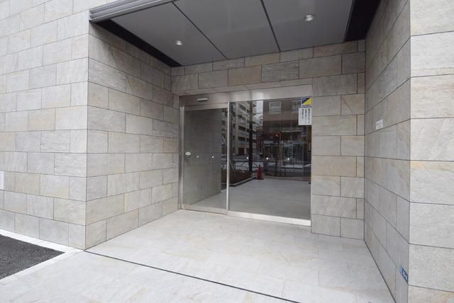 エントランス　エントランス