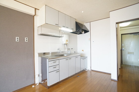 キッチン　※別号室のお写真となります※現況優先