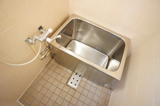 バス・シャワールーム　※別号室のお写真となります※現況優先