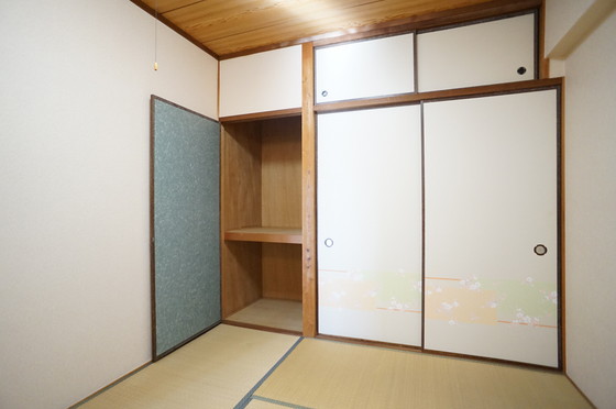 収納　※別号室のお写真となります※現況優先