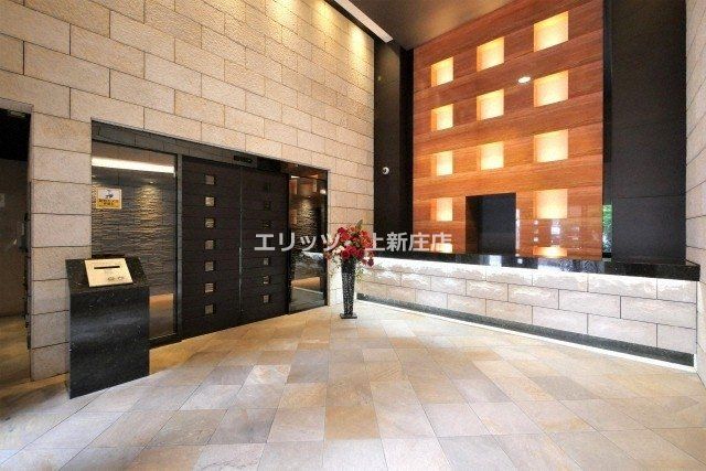 ロビー　エントランス
