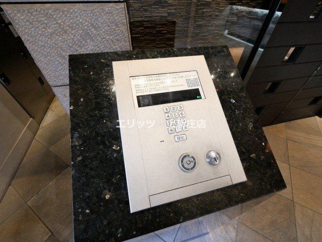 セキュリティ　下駄箱