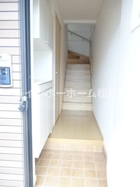 玄関　シンプルで使いやすい玄関です