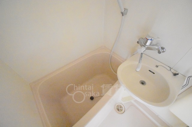 バス・シャワールーム　ＵＢ