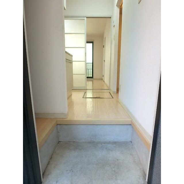 玄関　別部屋画像