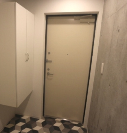 玄関　＊別部屋参考写真