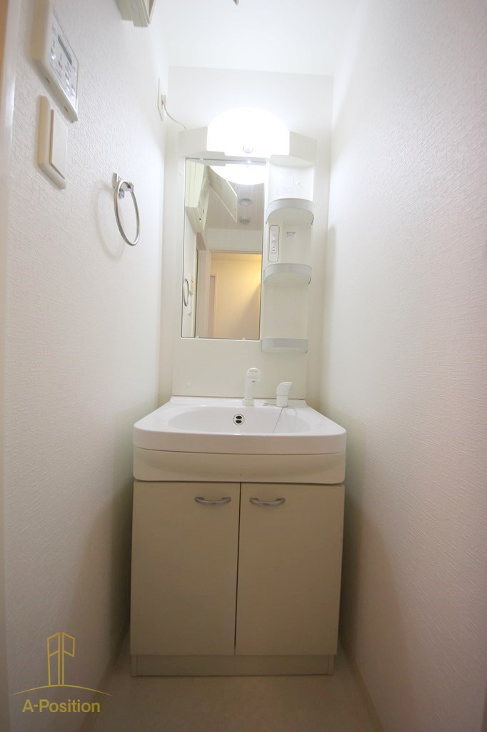 洗面設備　フォレストガーデン天満橋I