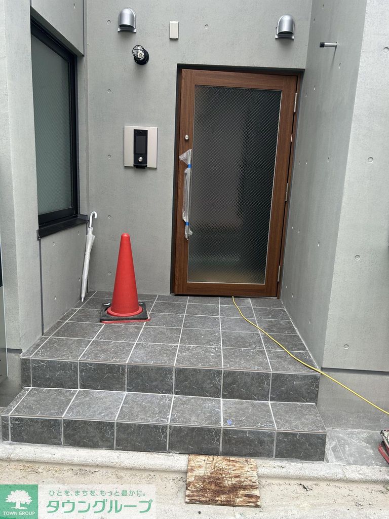 エントランス　エントランス