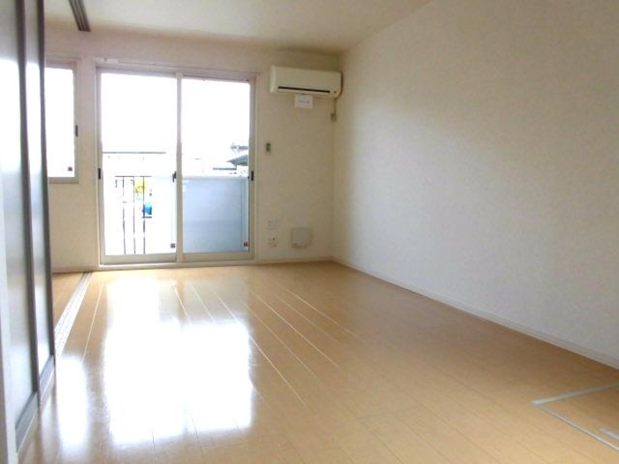 居室・リビング　リビング