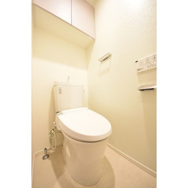 トイレ　（別タイプ参考写真）ハーモニーレジデンス六義園　豊島区巣鴨1