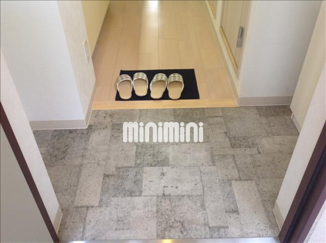 玄関　玄関です。