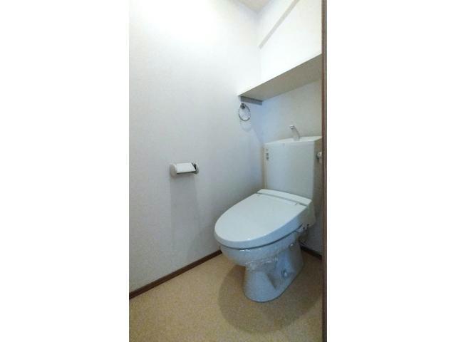 トイレ　別棟・同型