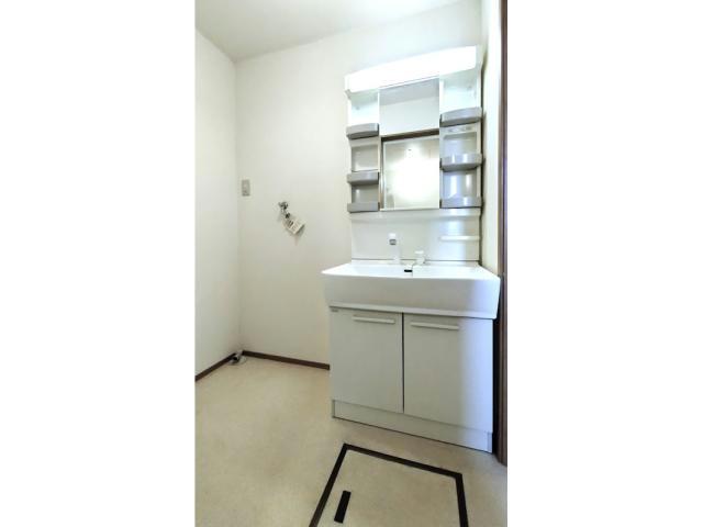 洗面設備　別棟・同型