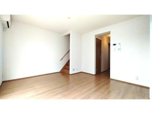 居室・リビング　別棟・同型