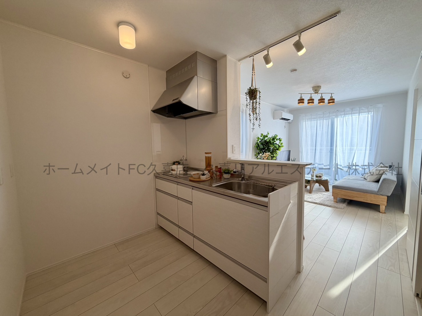 キッチン　家具などはつきません