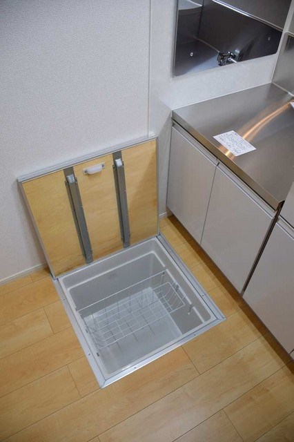 その他設備　床下収納