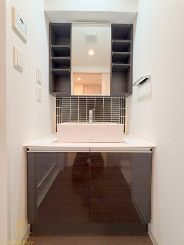 洗面設備　プレサンスNEO心斎橋