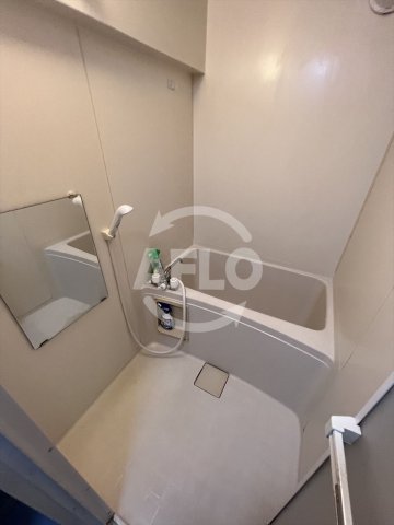 バス・シャワールーム　生野コーポ　浴室