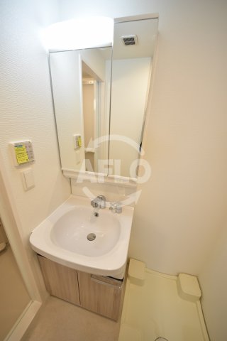 洗面設備　ファーストフィオーレ九条　独立洗面化粧台