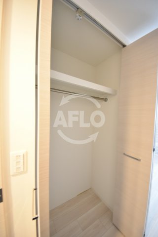 収納　ファーストフィオーレ九条　クローゼット