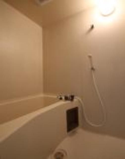 バス・シャワールーム　バスルーム