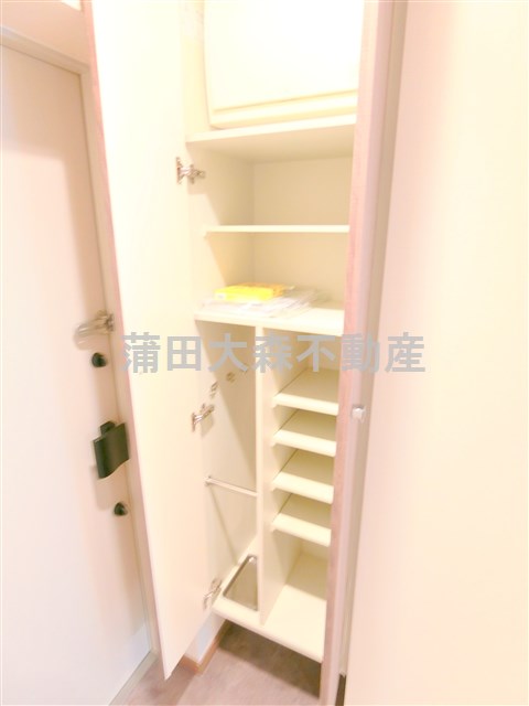 その他設備　シューズBOX+傘立て　玄関収納