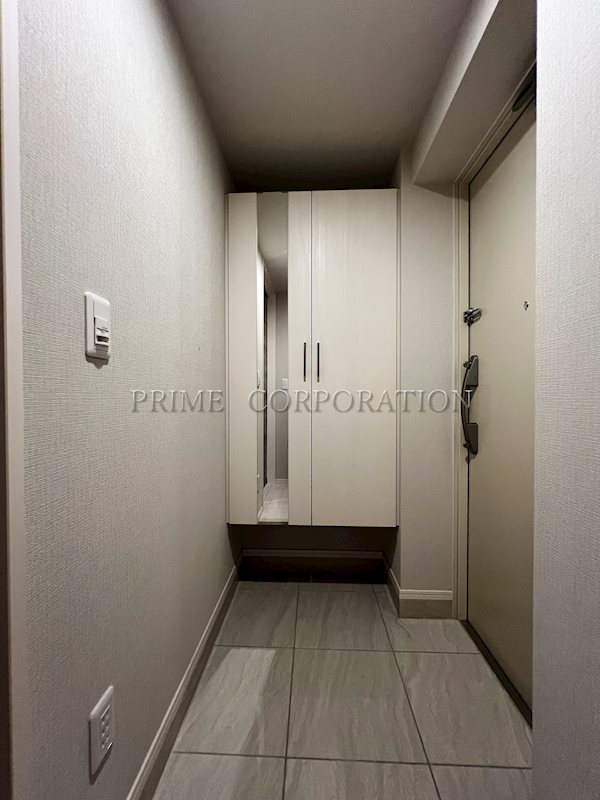 玄関　※参考写真※